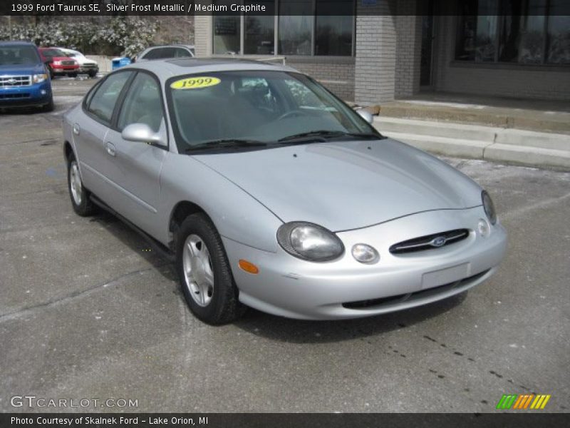 Silver Frost Metallic / Medium Graphite 1999 Ford Taurus SE