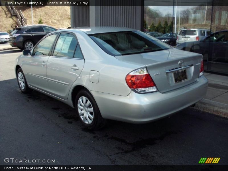 Lunar Mist Metallic / Gray 2005 Toyota Camry LE