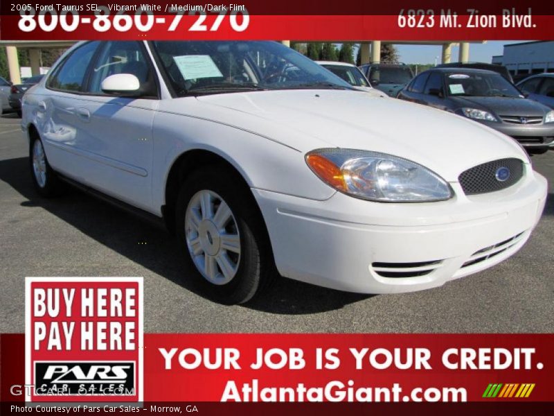 Vibrant White / Medium/Dark Flint 2005 Ford Taurus SEL