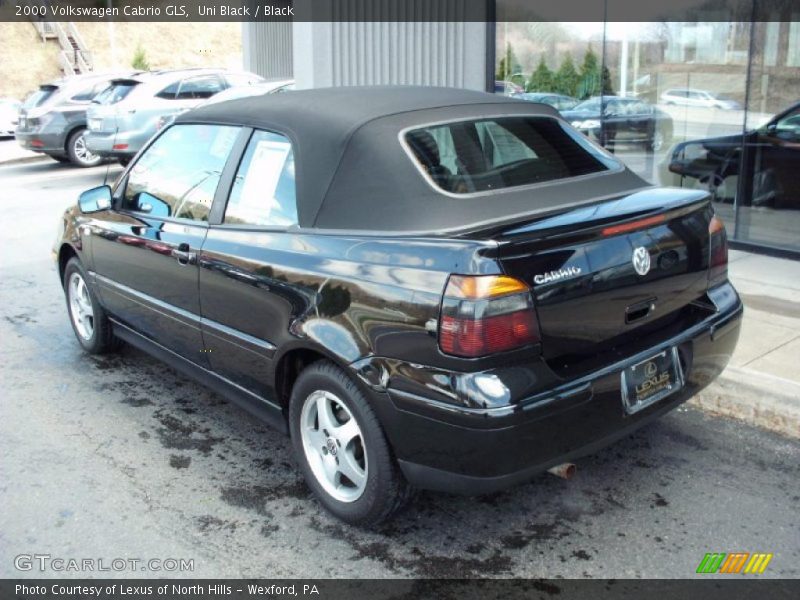 Uni Black / Black 2000 Volkswagen Cabrio GLS