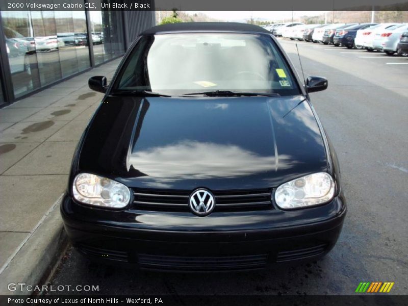 Uni Black / Black 2000 Volkswagen Cabrio GLS