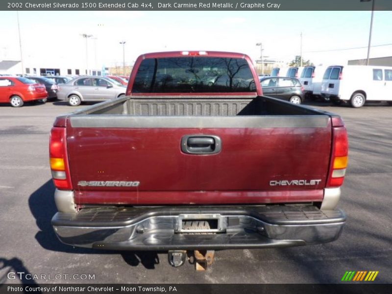 Dark Carmine Red Metallic / Graphite Gray 2002 Chevrolet Silverado 1500 Extended Cab 4x4