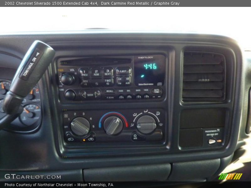 Controls of 2002 Silverado 1500 Extended Cab 4x4