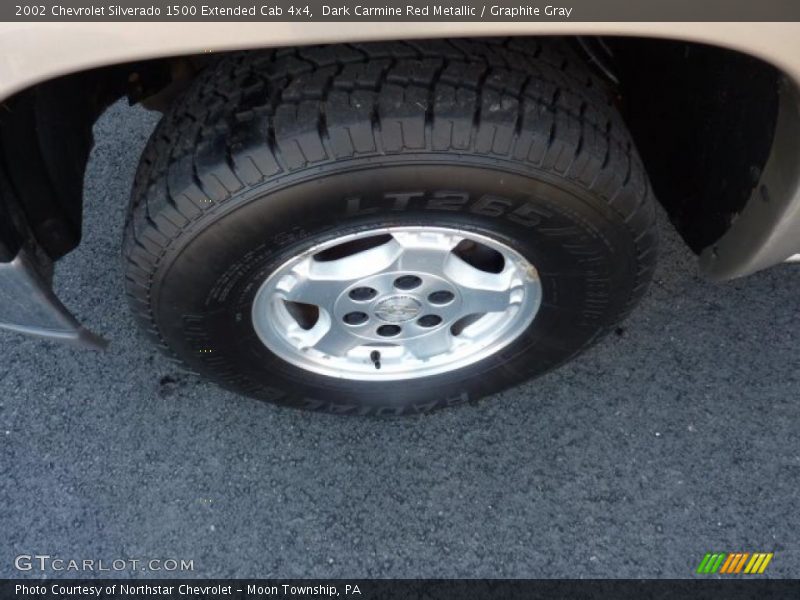 Dark Carmine Red Metallic / Graphite Gray 2002 Chevrolet Silverado 1500 Extended Cab 4x4