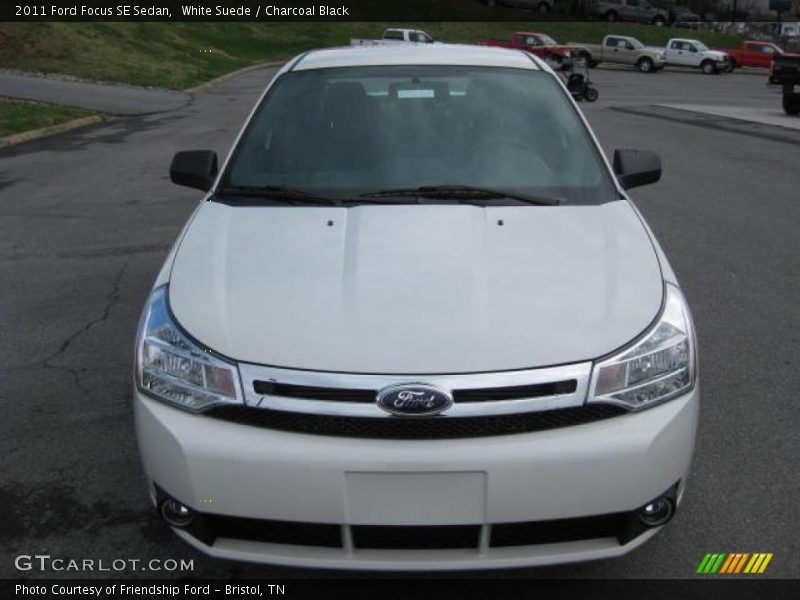 White Suede / Charcoal Black 2011 Ford Focus SE Sedan