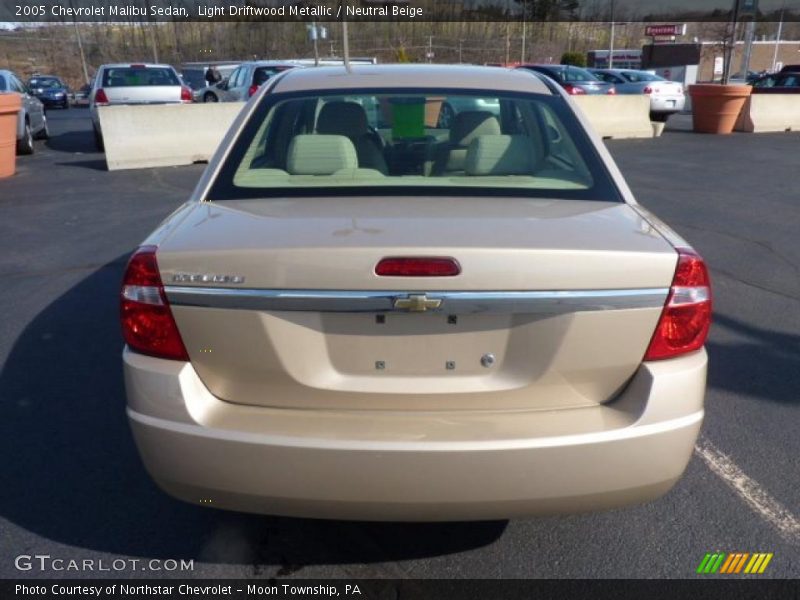 Light Driftwood Metallic / Neutral Beige 2005 Chevrolet Malibu Sedan