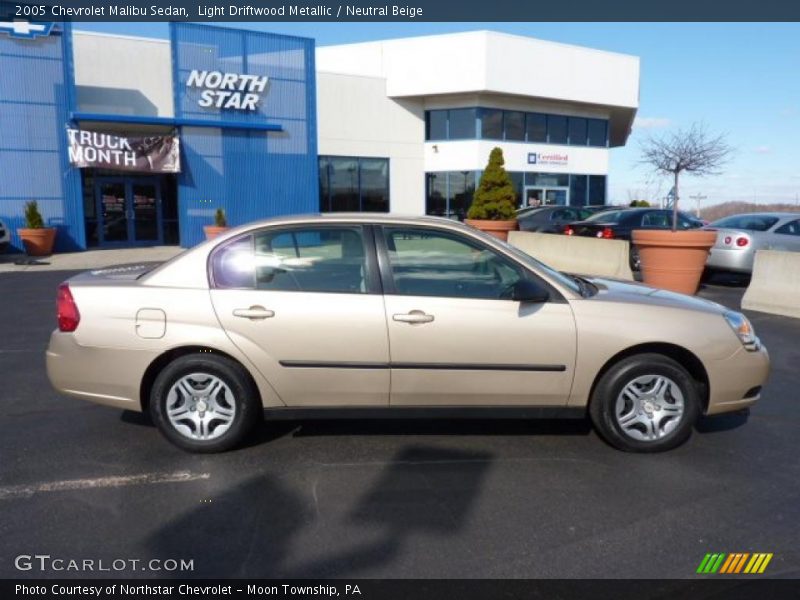 Light Driftwood Metallic / Neutral Beige 2005 Chevrolet Malibu Sedan