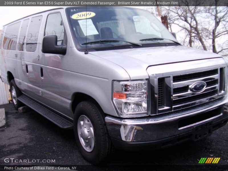 Brilliant Silver Metallic / Medium Flint 2009 Ford E Series Van E350 Super Duty XLT Extended Passenger