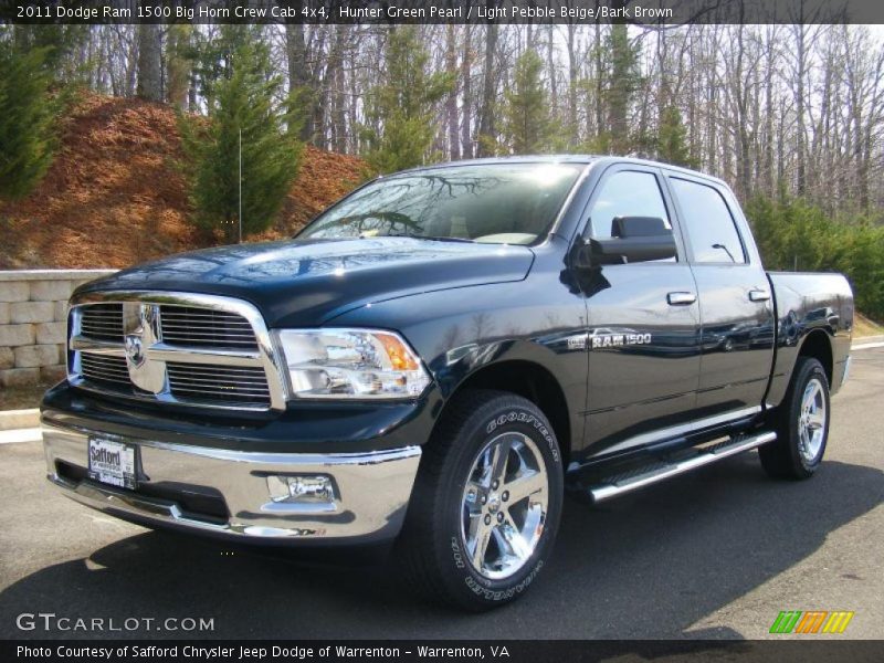 Hunter Green Pearl / Light Pebble Beige/Bark Brown 2011 Dodge Ram 1500 Big Horn Crew Cab 4x4