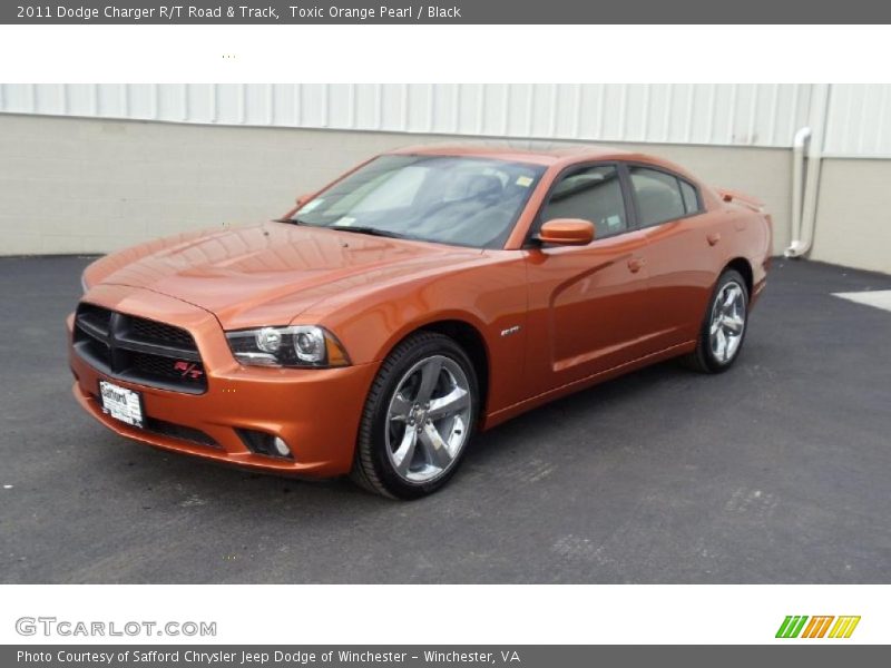 Toxic Orange Pearl / Black 2011 Dodge Charger R/T Road & Track