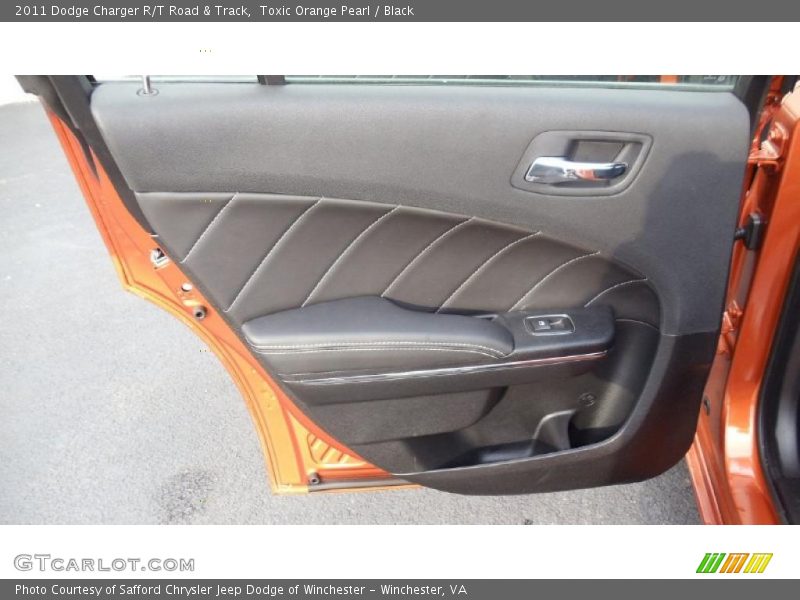 Door Panel of 2011 Charger R/T Road & Track