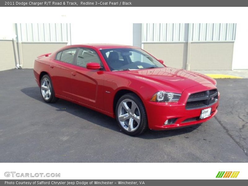 Redline 3-Coat Pearl / Black 2011 Dodge Charger R/T Road & Track