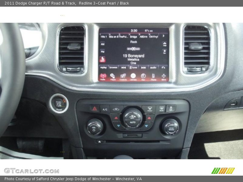 Controls of 2011 Charger R/T Road & Track