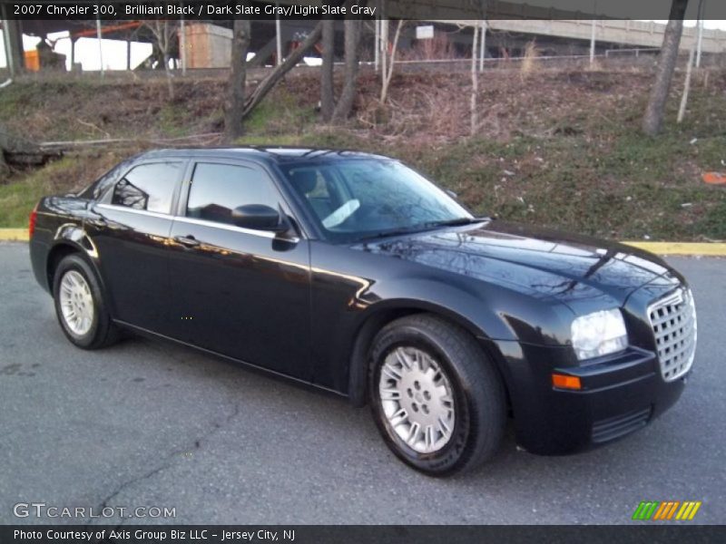 Brilliant Black / Dark Slate Gray/Light Slate Gray 2007 Chrysler 300