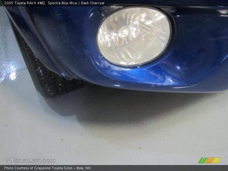 Spectra Blue Mica / Dark Charcoal 2005 Toyota RAV4 4WD