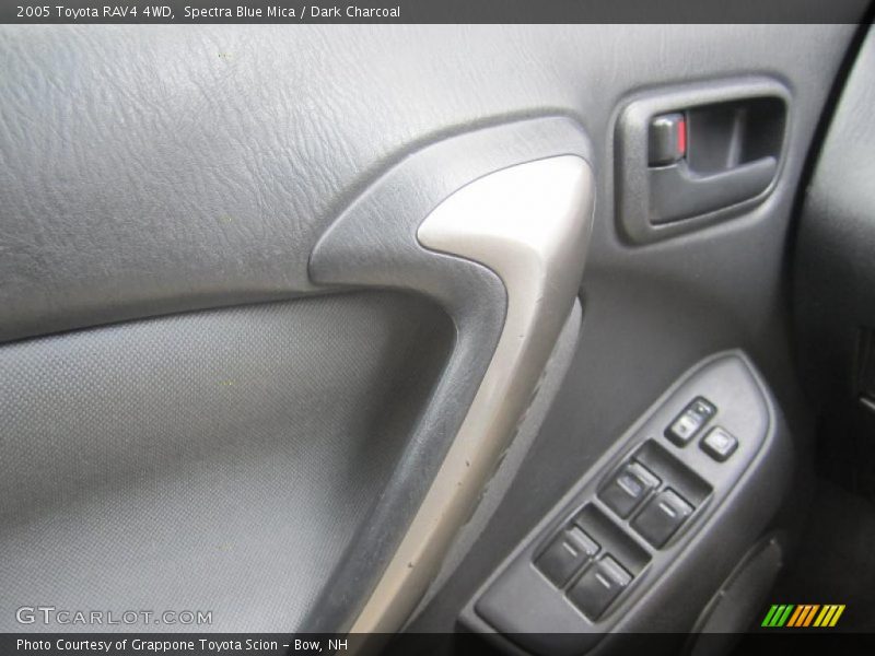 Spectra Blue Mica / Dark Charcoal 2005 Toyota RAV4 4WD