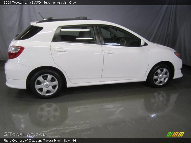 Super White / Ash Gray 2009 Toyota Matrix S AWD