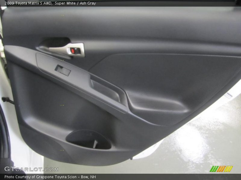 Super White / Ash Gray 2009 Toyota Matrix S AWD