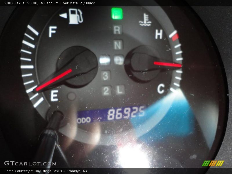 Millennium Silver Metallic / Black 2003 Lexus ES 300