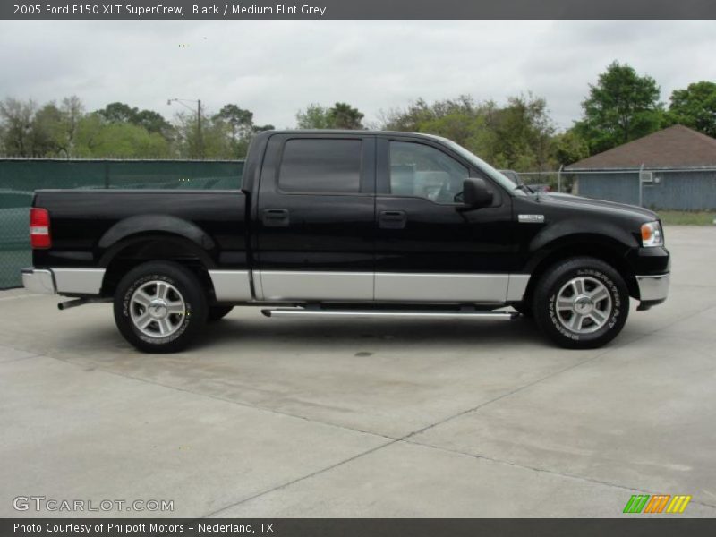 Black / Medium Flint Grey 2005 Ford F150 XLT SuperCrew