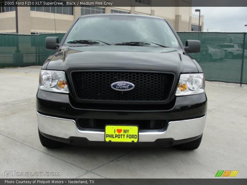 Black / Medium Flint Grey 2005 Ford F150 XLT SuperCrew