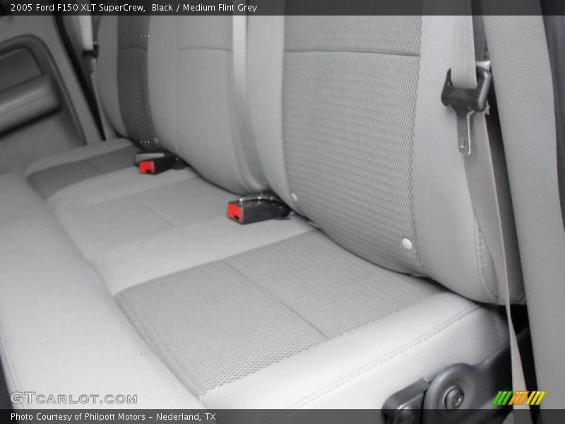 Black / Medium Flint Grey 2005 Ford F150 XLT SuperCrew