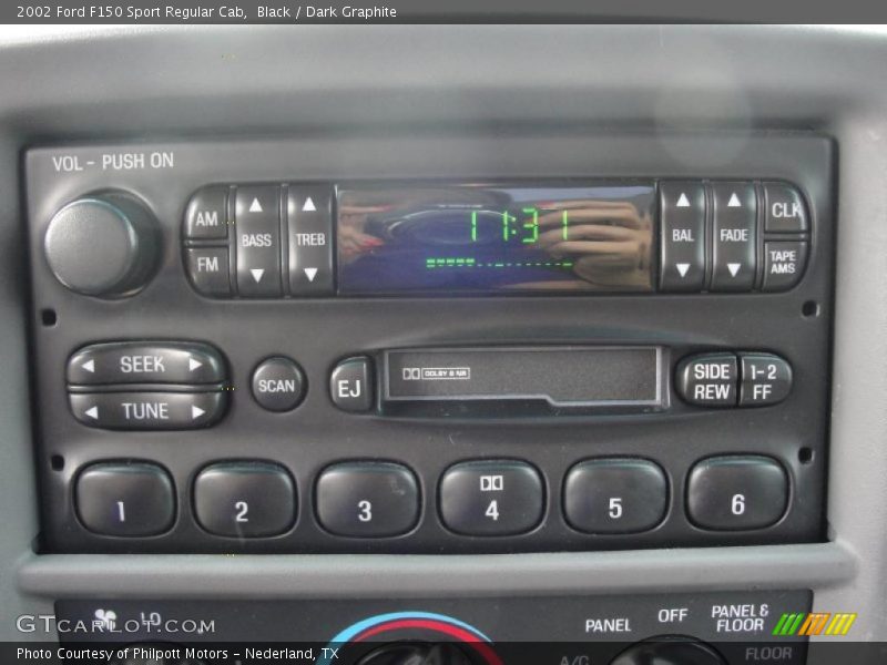 Controls of 2002 F150 Sport Regular Cab