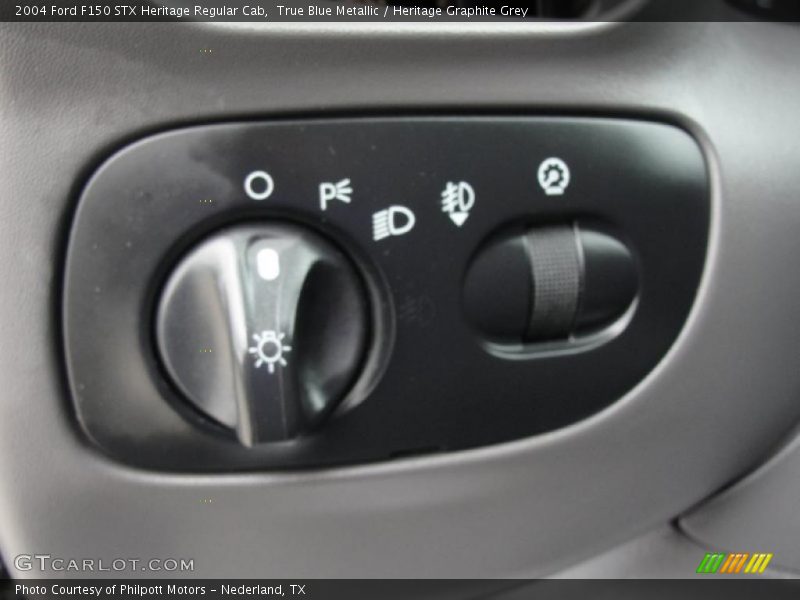 Controls of 2004 F150 STX Heritage Regular Cab