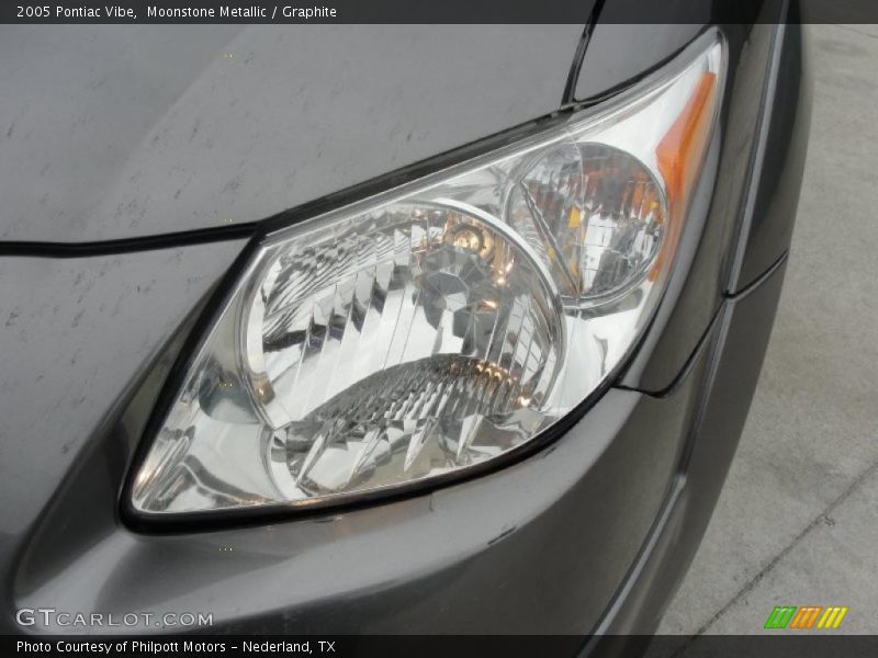 Moonstone Metallic / Graphite 2005 Pontiac Vibe