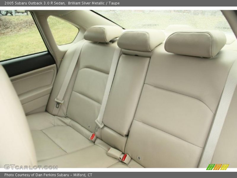  2005 Outback 3.0 R Sedan Taupe Interior