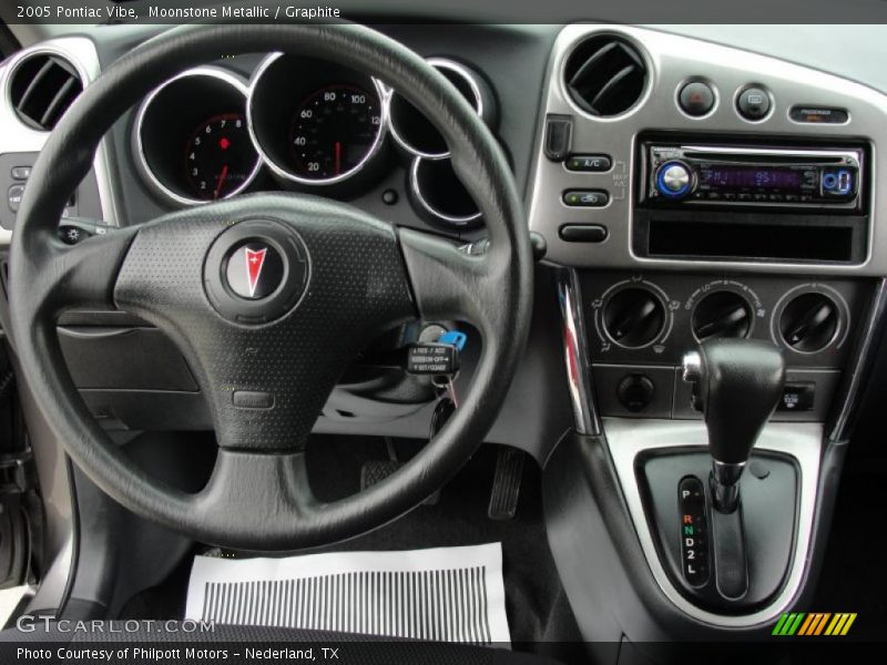 Moonstone Metallic / Graphite 2005 Pontiac Vibe