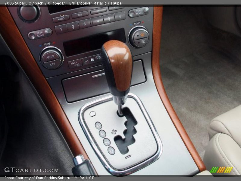  2005 Outback 3.0 R Sedan 5 Speed Automatic Shifter