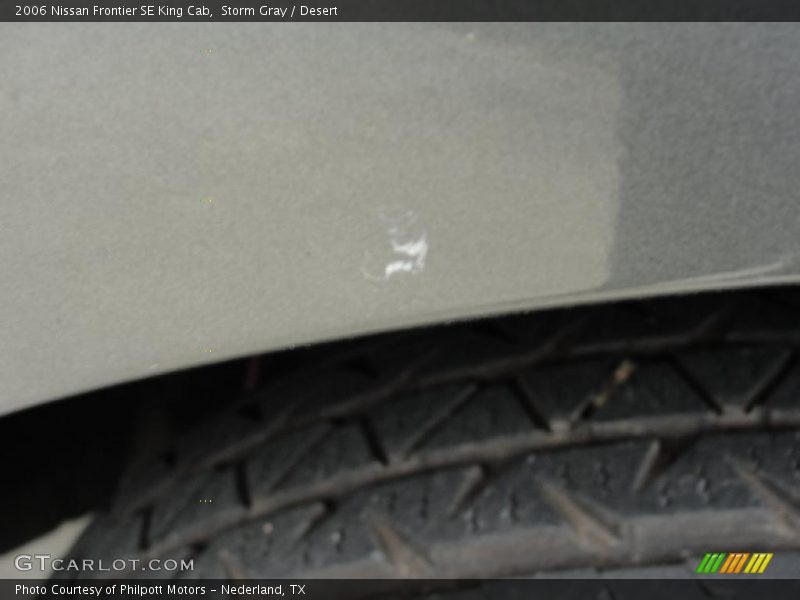 Storm Gray / Desert 2006 Nissan Frontier SE King Cab