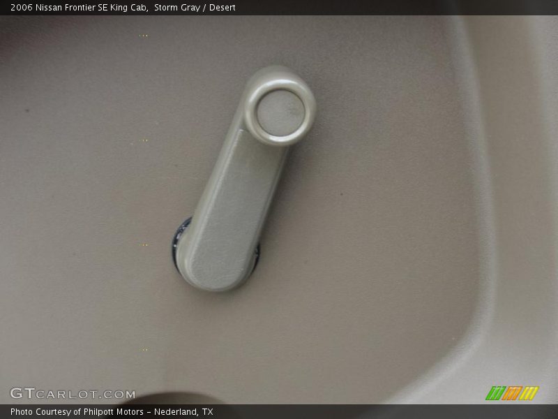 Storm Gray / Desert 2006 Nissan Frontier SE King Cab