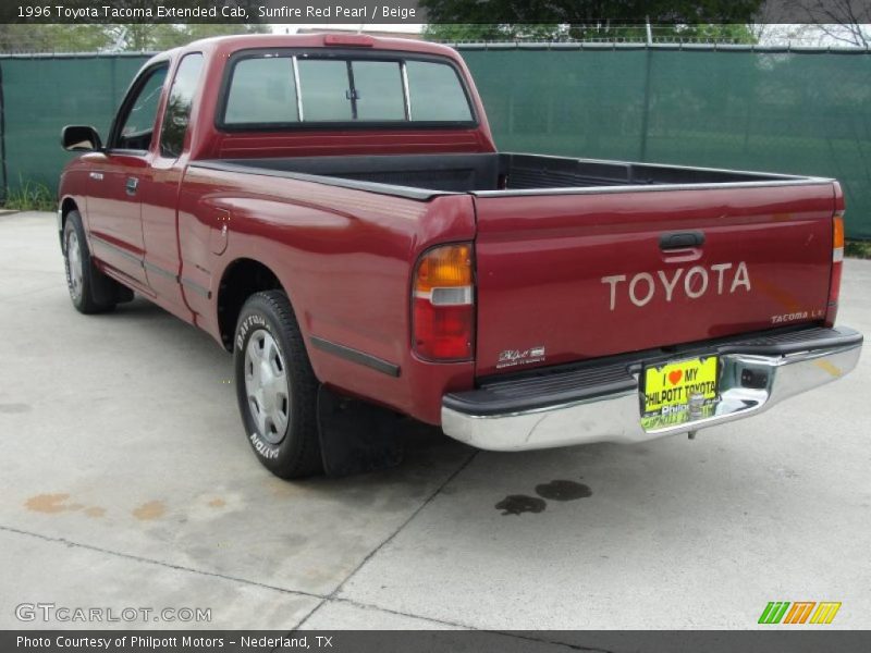 Sunfire Red Pearl / Beige 1996 Toyota Tacoma Extended Cab