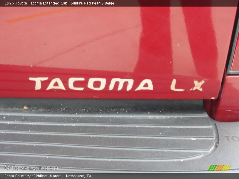 Sunfire Red Pearl / Beige 1996 Toyota Tacoma Extended Cab