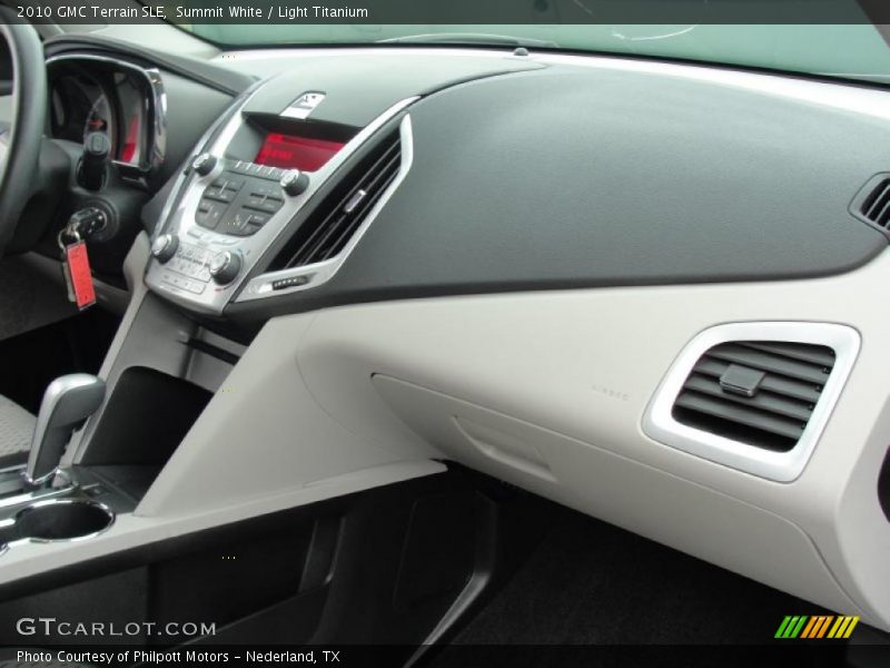 Summit White / Light Titanium 2010 GMC Terrain SLE