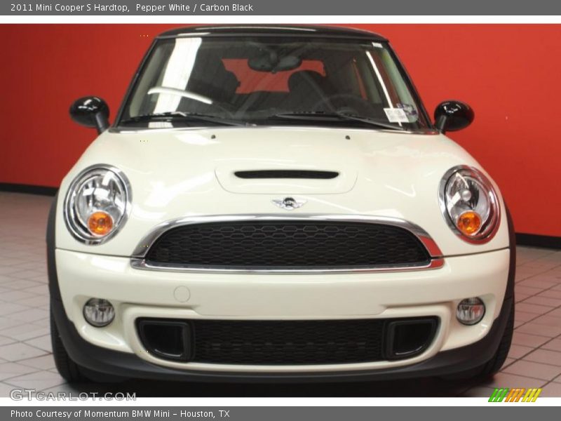 Pepper White / Carbon Black 2011 Mini Cooper S Hardtop