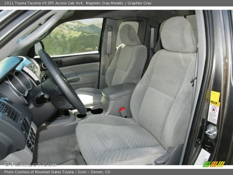 Magnetic Gray Metallic / Graphite Gray 2011 Toyota Tacoma V6 SR5 Access Cab 4x4