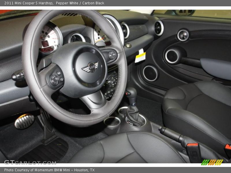 Pepper White / Carbon Black 2011 Mini Cooper S Hardtop
