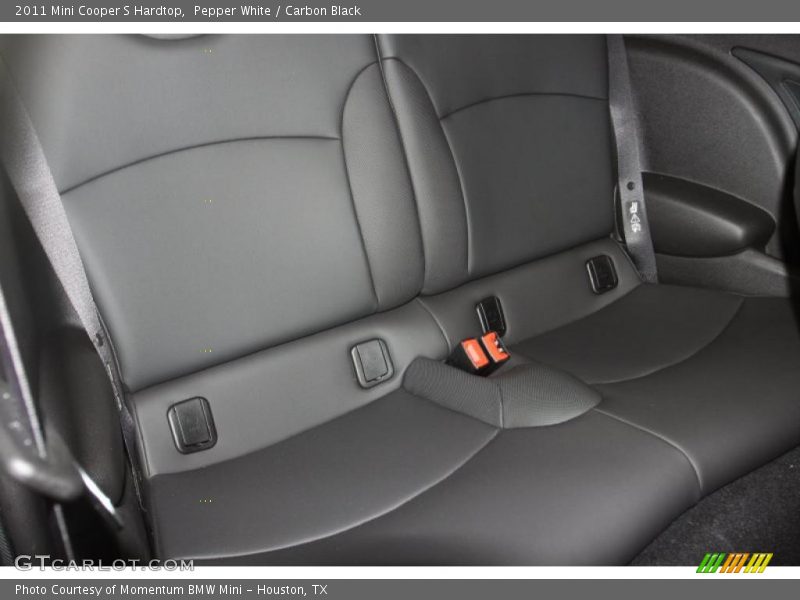 Pepper White / Carbon Black 2011 Mini Cooper S Hardtop