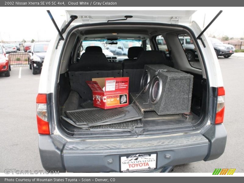 Cloud White / Gray Celadon 2002 Nissan Xterra SE V6 SC 4x4