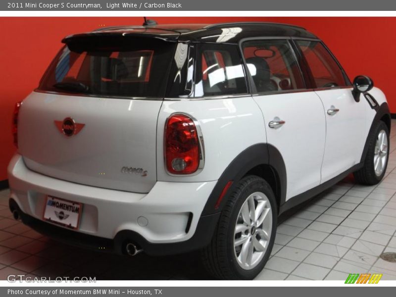 Light White / Carbon Black 2011 Mini Cooper S Countryman