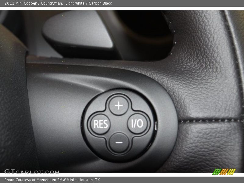 Light White / Carbon Black 2011 Mini Cooper S Countryman