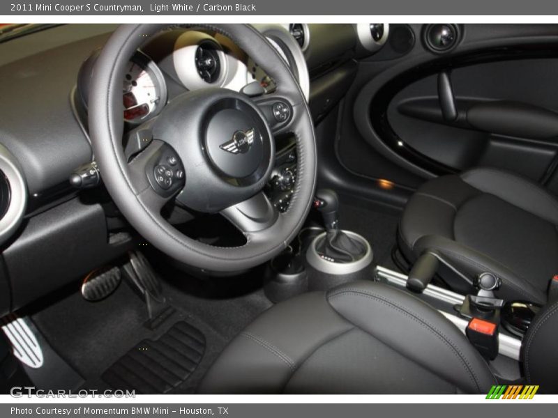 Light White / Carbon Black 2011 Mini Cooper S Countryman