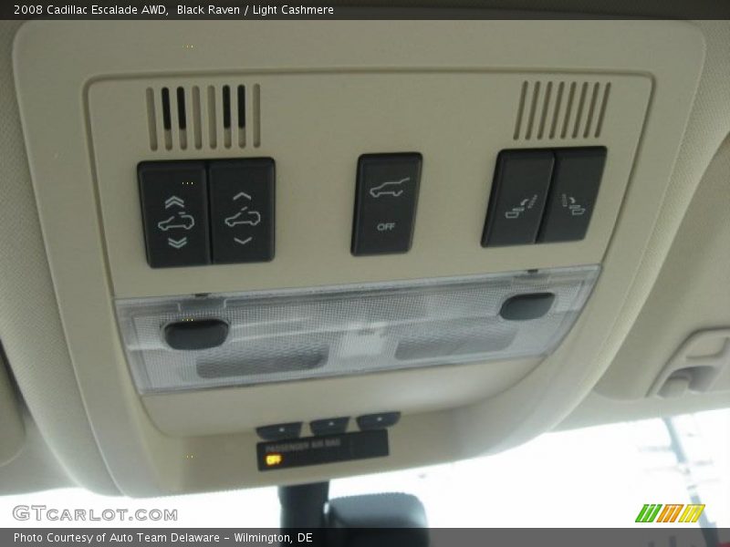 Black Raven / Light Cashmere 2008 Cadillac Escalade AWD