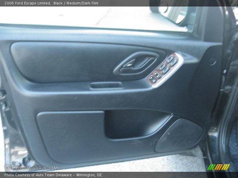 Black / Medium/Dark Flint 2006 Ford Escape Limited