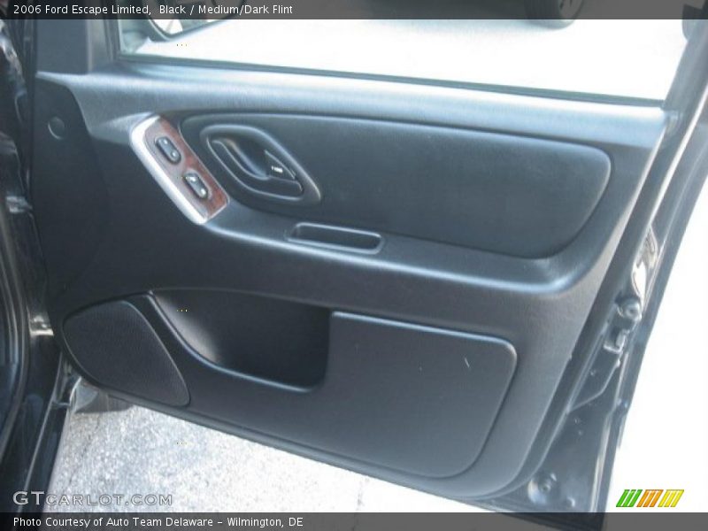 Black / Medium/Dark Flint 2006 Ford Escape Limited