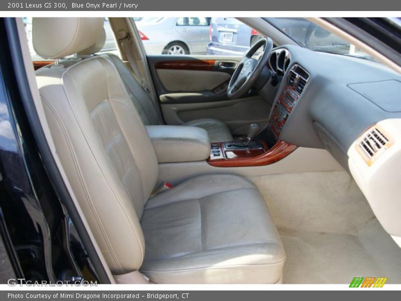  2001 GS 300 Ivory Interior