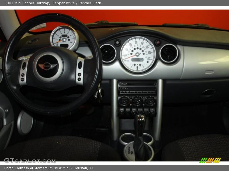 Pepper White / Panther Black 2003 Mini Cooper Hardtop